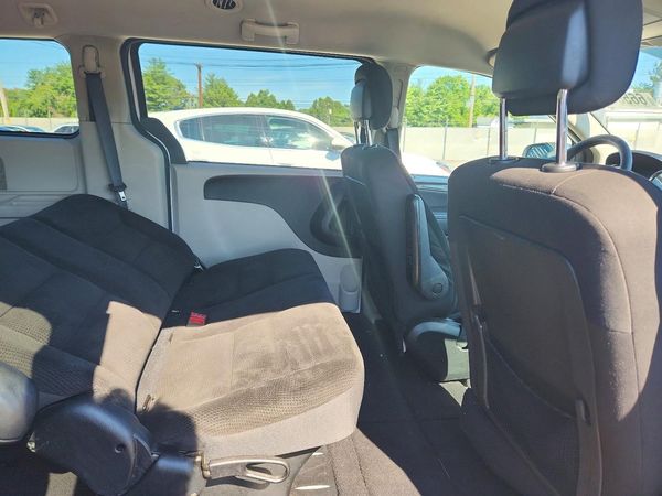 2019 DODGE GRAND CARAVAN SE