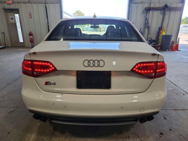 2012 AUDI S4 quattro Prestige