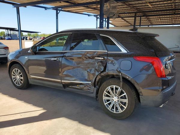 2017 CADILLAC XT5 Luxury