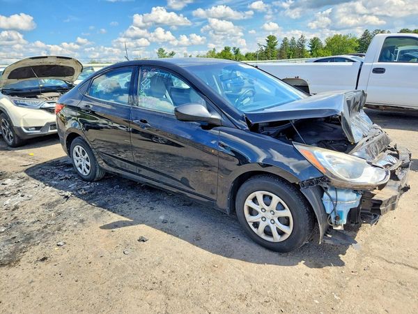 2013 HYUNDAI ACCENT GLS, GS