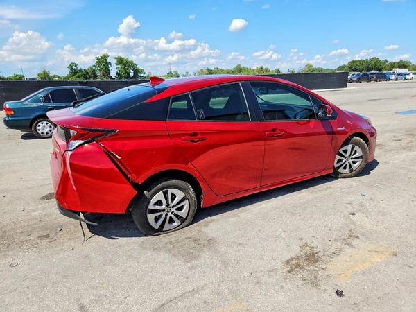 2017 TOYOTA PRIUS