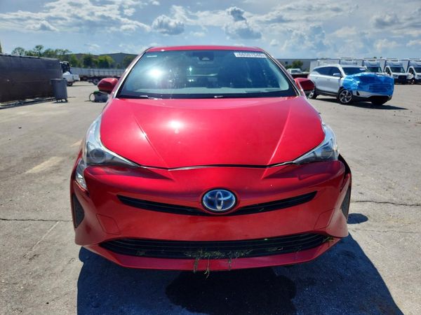 2017 TOYOTA PRIUS