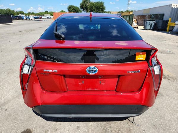 2017 TOYOTA PRIUS