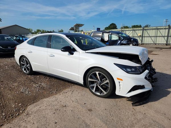 2023 HYUNDAI SONATA