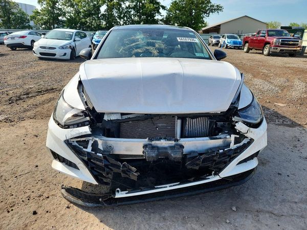 2023 HYUNDAI SONATA