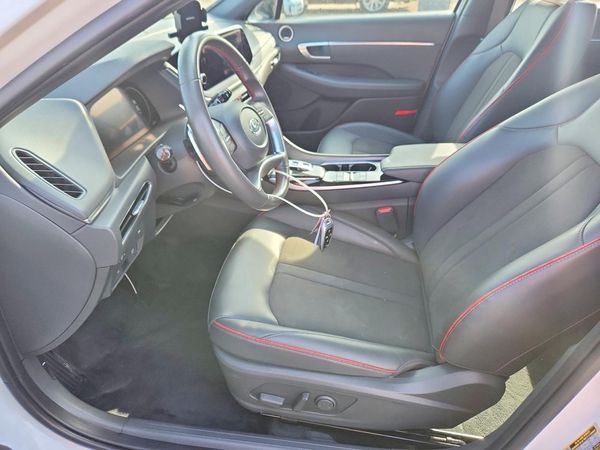 2023 HYUNDAI SONATA