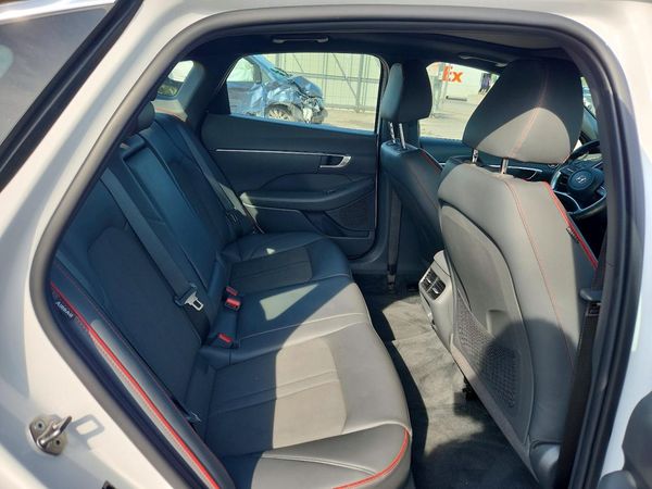 2023 HYUNDAI SONATA