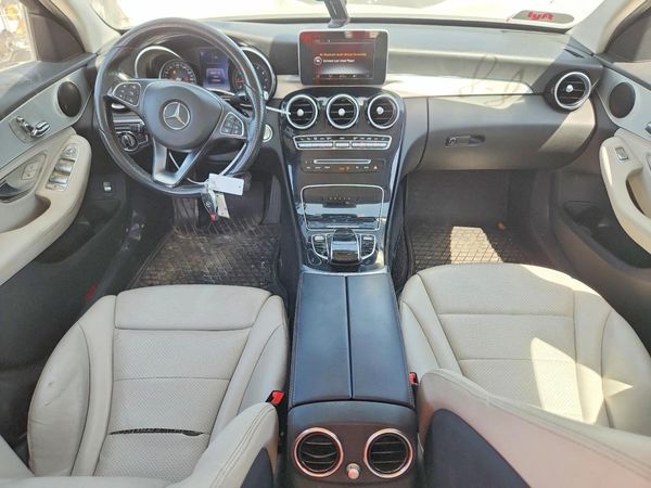2016 MERCEDES-BENZ C C300