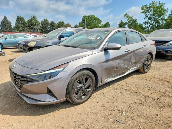 2023 HYUNDAI ELANTRA