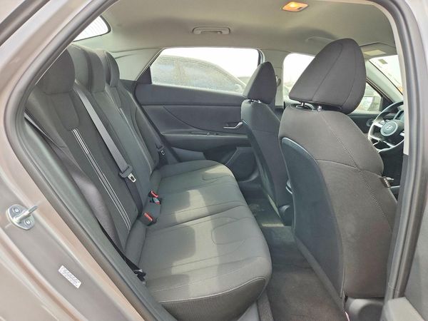 2023 HYUNDAI ELANTRA