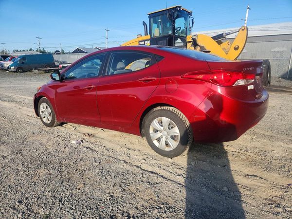 2013 HYUNDAI ELANTRA