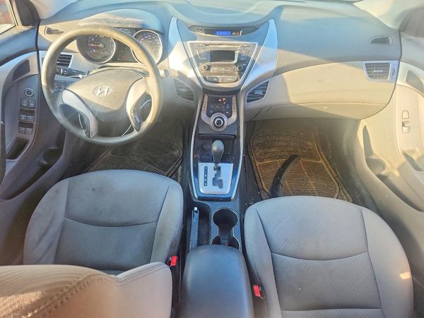 2013 HYUNDAI ELANTRA