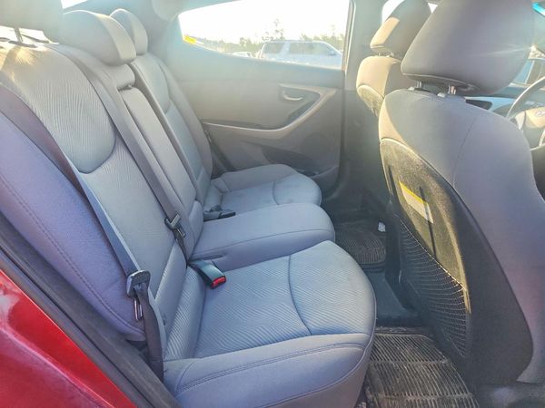 2013 HYUNDAI ELANTRA