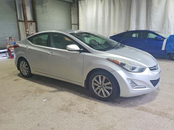 2016 HYUNDAI ELANTRA