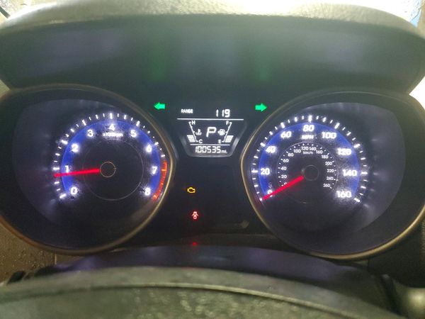 2016 HYUNDAI ELANTRA