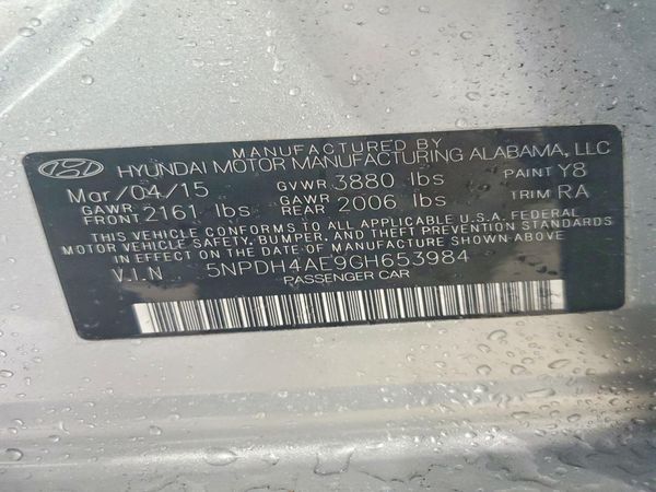 2016 HYUNDAI ELANTRA