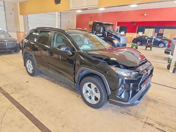 2020 TOYOTA RAV4