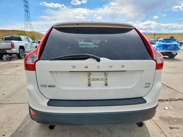 2013 VOLVO XC60