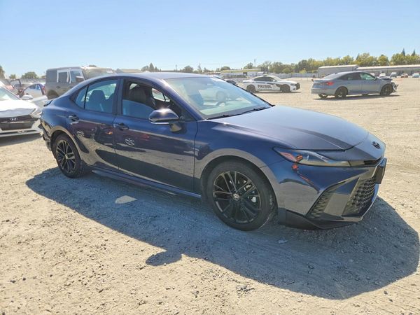 2026 TOYOTA CAMRY