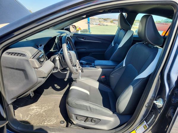 2026 TOYOTA CAMRY
