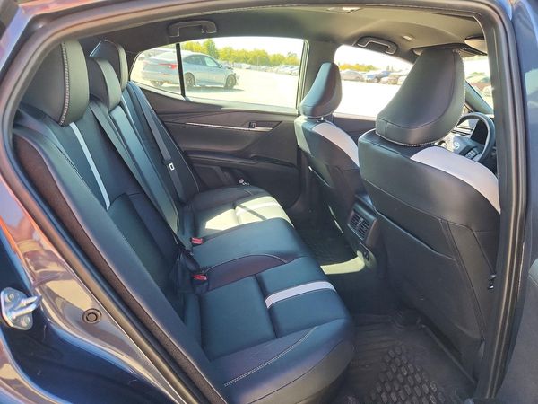 2026 TOYOTA CAMRY