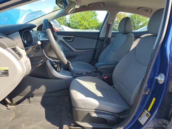 2013 HYUNDAI ELANTRA