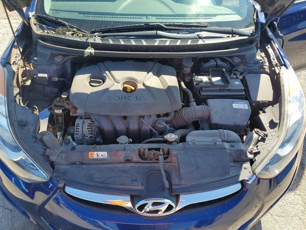 2013 HYUNDAI ELANTRA