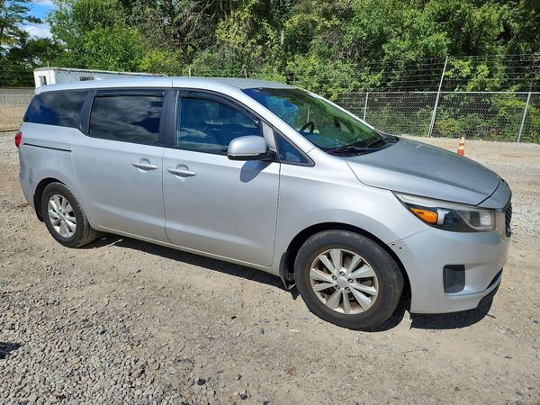 2018 KIA SEDONA LX