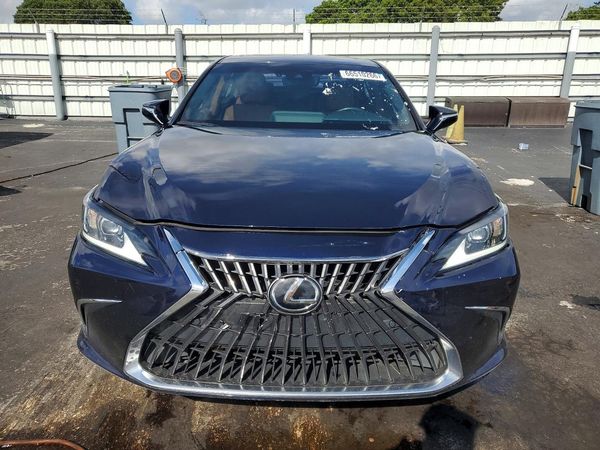 2022 LEXUS ES 350