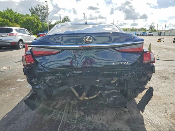 2022 LEXUS ES 350