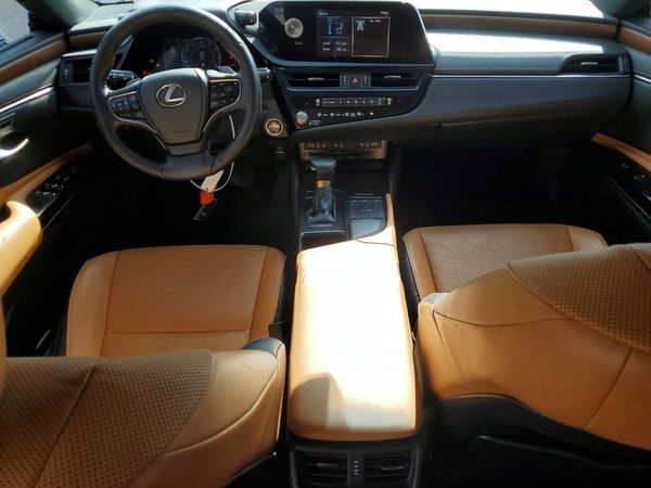 2022 LEXUS ES 350