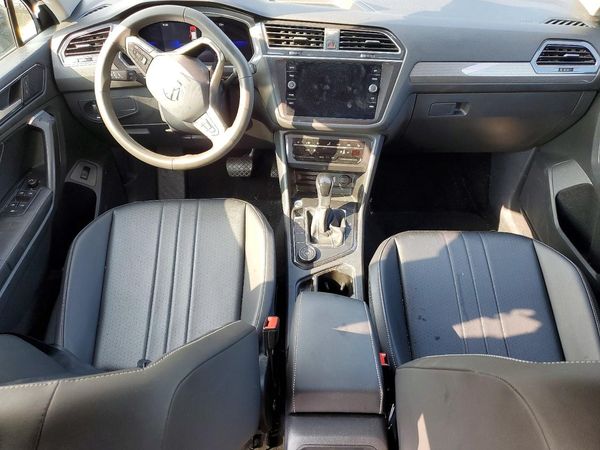 2022 VOLKSWAGEN TIGUAN 4Motion SE