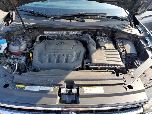 2022 VOLKSWAGEN TIGUAN 4Motion SE