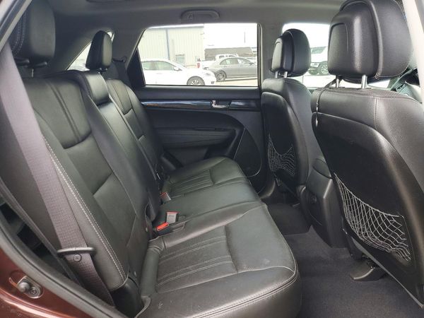 2012 KIA SORENTO TOP (High Grade)