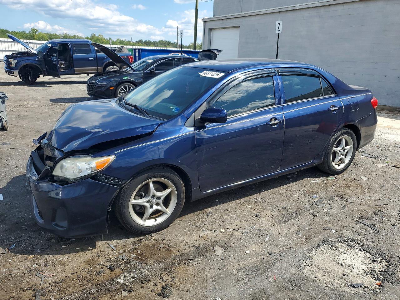2012 TOYOTA COROLLA