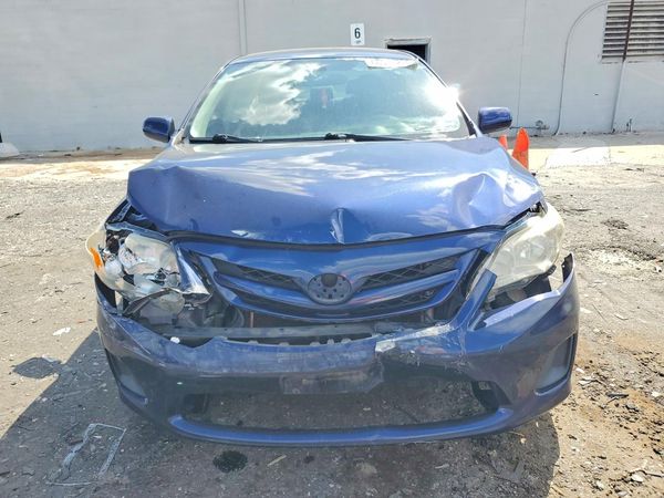 2012 TOYOTA COROLLA