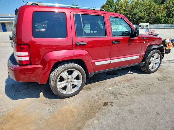 2012 JEEP LIBERTY Jet
