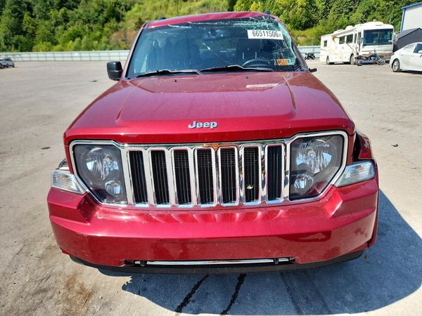 2012 JEEP LIBERTY Jet