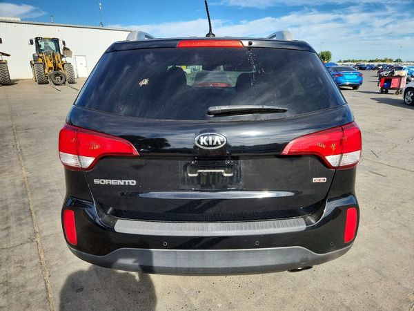 2015 KIA SORENTO GL