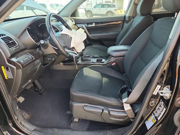 2015 KIA SORENTO GL
