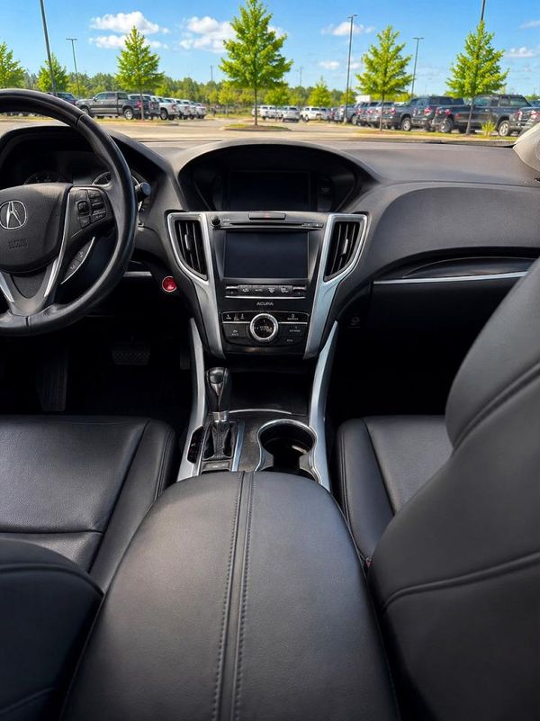 2019 ACURA TLX Standard