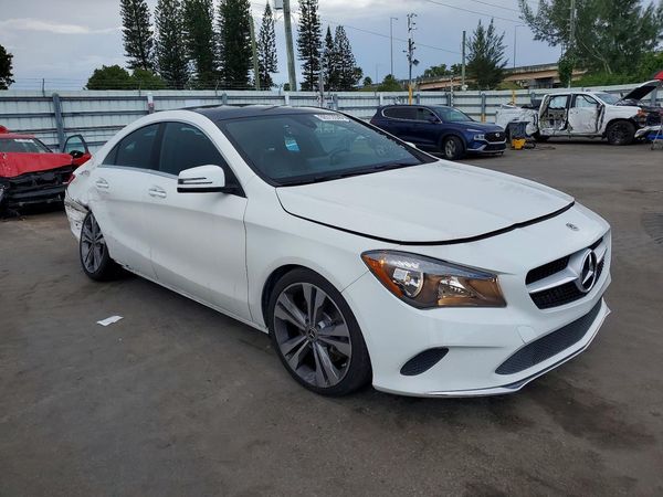2019 MERCEDES-BENZ CLA