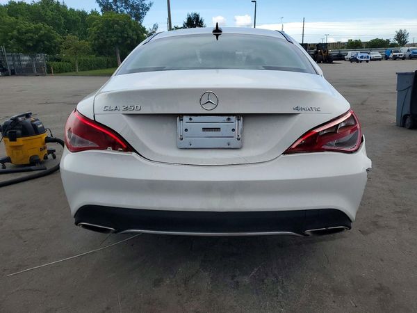 2019 MERCEDES-BENZ CLA