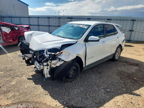 2021 CHEVROLET EQUINOX LT (1LT) — Front 3/4
