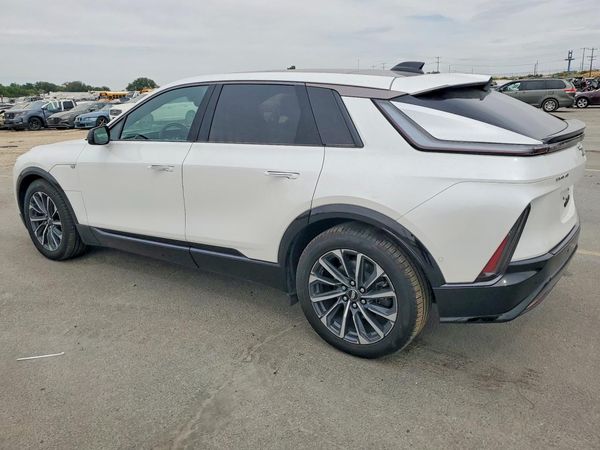 2024 CADILLAC LYRIQ