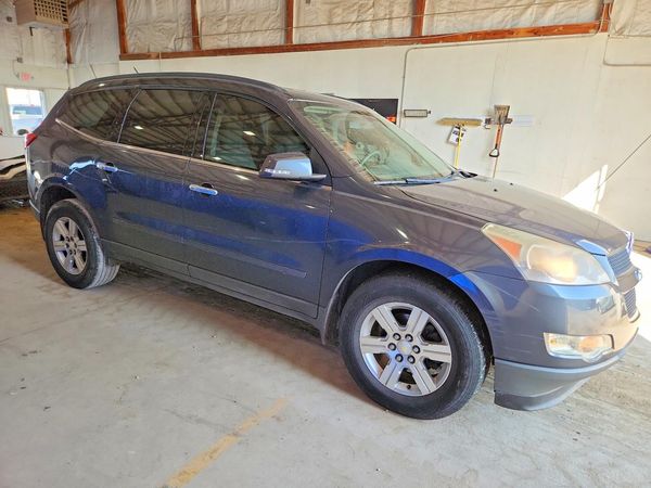 2012 CHEVROLET TRAVERSE LT