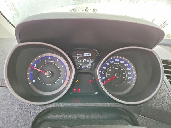 2016 HYUNDAI ELANTRA — ODOM