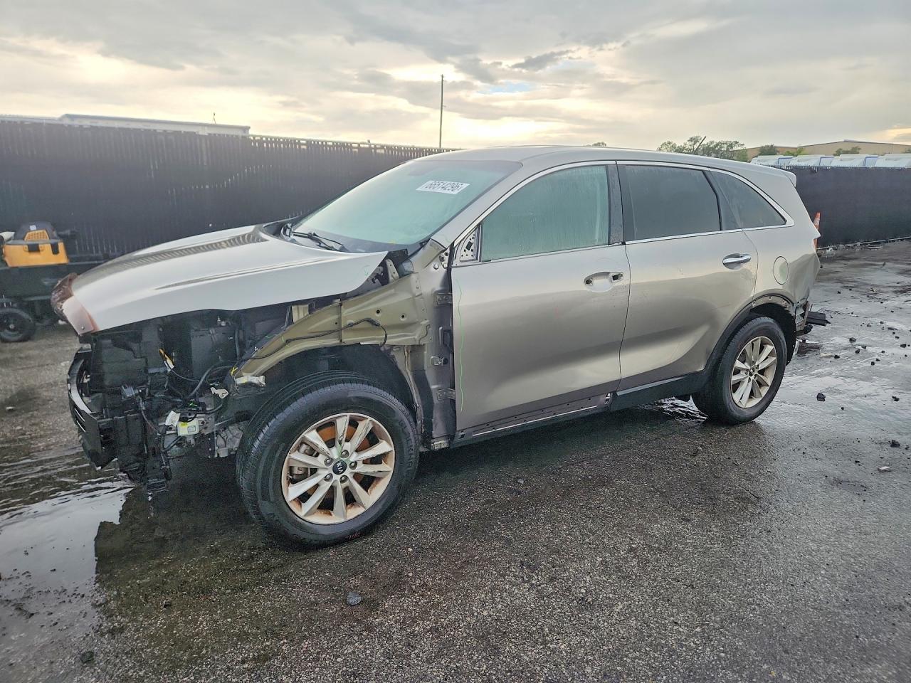 2019 KIA SORENTO