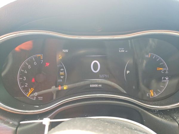 2020 JEEP GRAND CHEROKEE Laredo