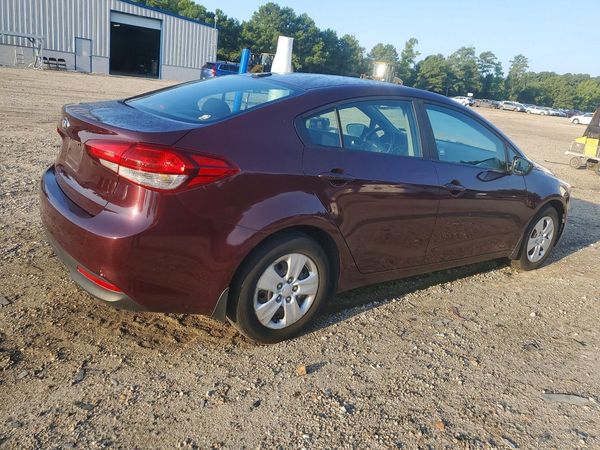2017 KIA FORTE